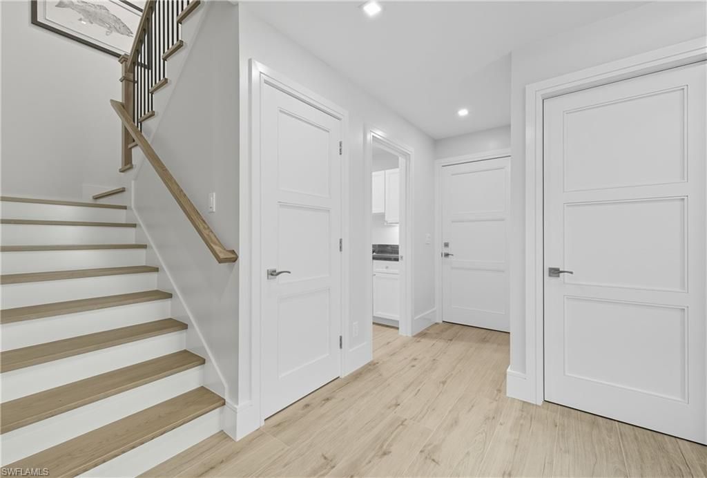360 Carlton Pl, Unit 11, Naples, FL 34108 Photo