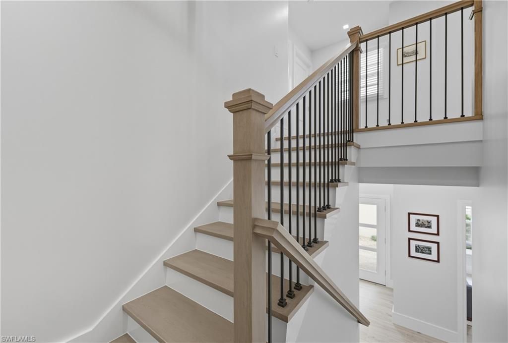 360 Carlton Pl, Unit 11, Naples, FL 34108 Photo