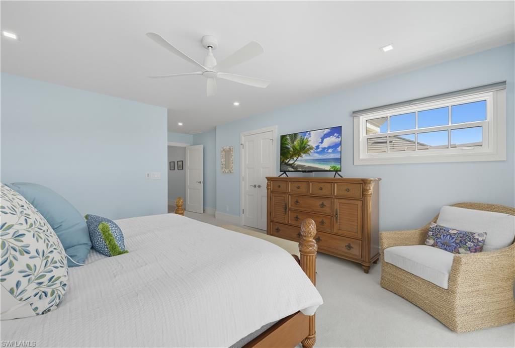 360 Carlton Pl, Unit 11, Naples, FL 34108 Photo