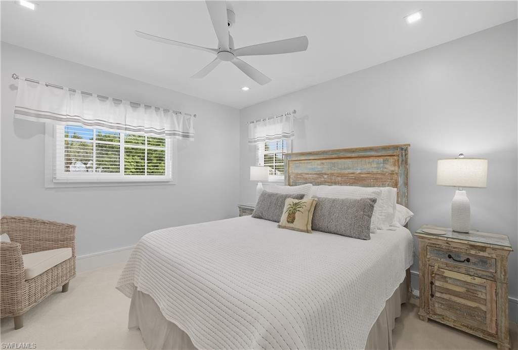 360 Carlton Pl, Unit 11, Naples, FL 34108 Photo