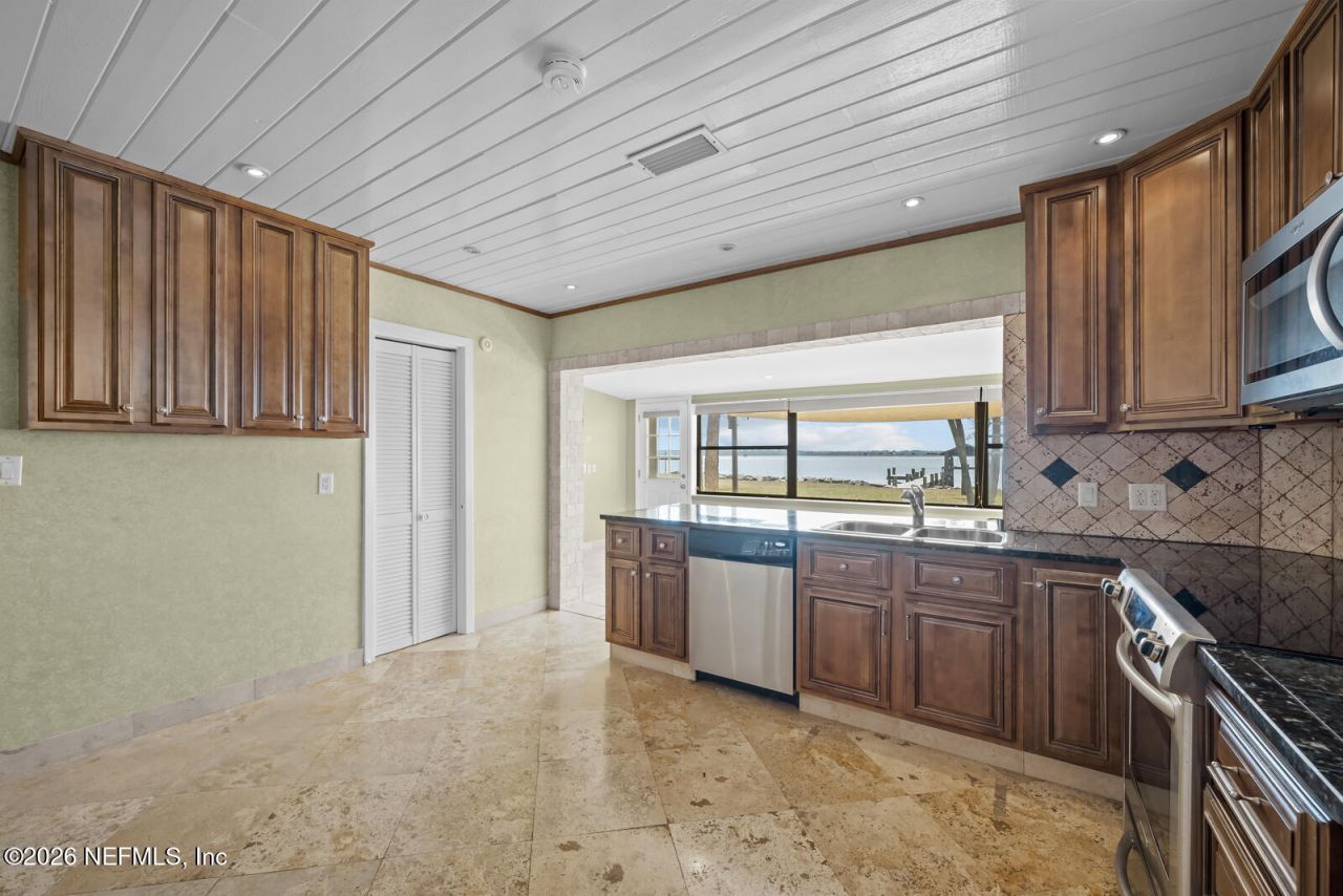 8842 Mckenna Drive, Jacksonville, FL 32226 Photo