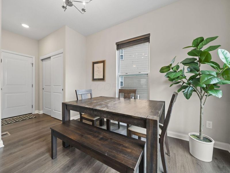 4731 Black Sycamore Drive , Columbus, OH 43231 Photo 17