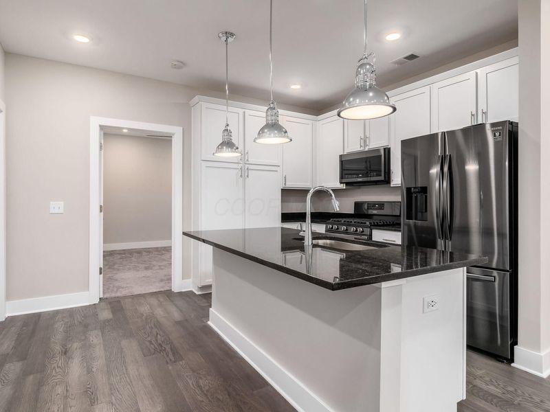 1311 Highland Street , Columbus, OH 43201 Photo 11