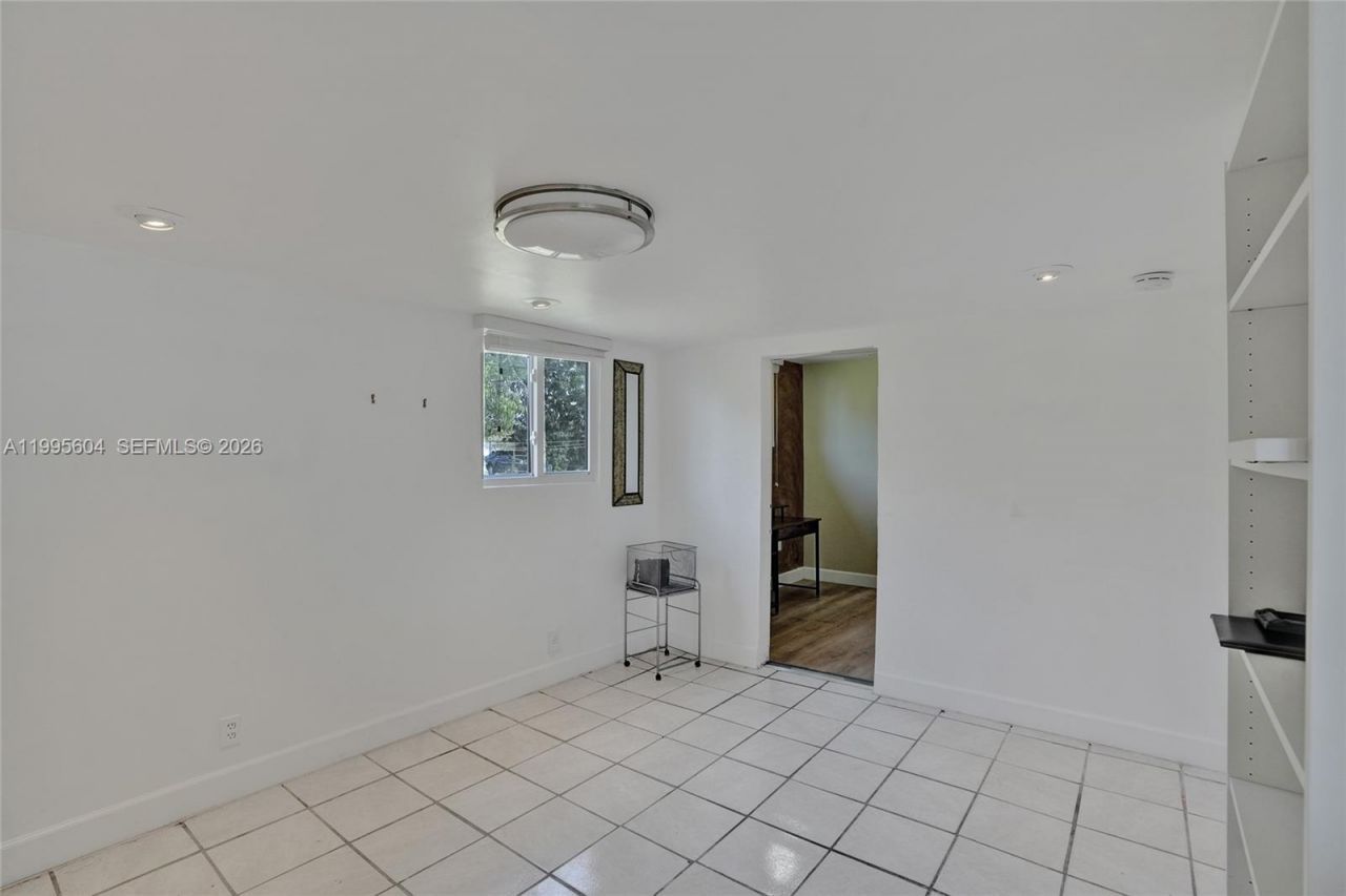 3811 NW 174th St, Miami Gardens, FL 33055 Photo