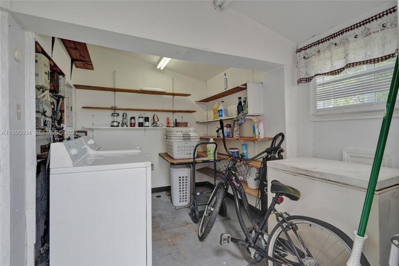 3811 NW 174th St, Miami Gardens, FL 33055 Photo