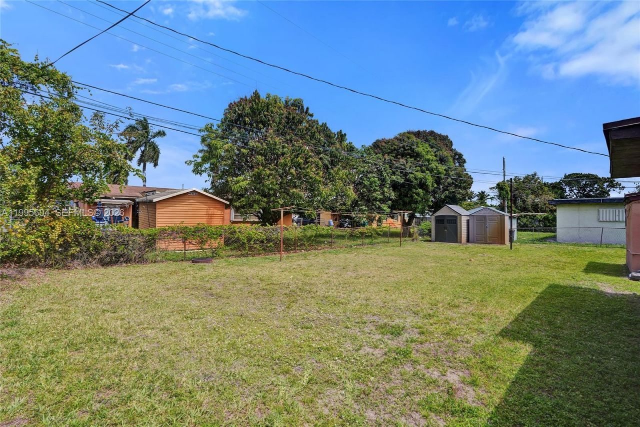 3811 NW 174th St, Miami Gardens, FL 33055 Photo