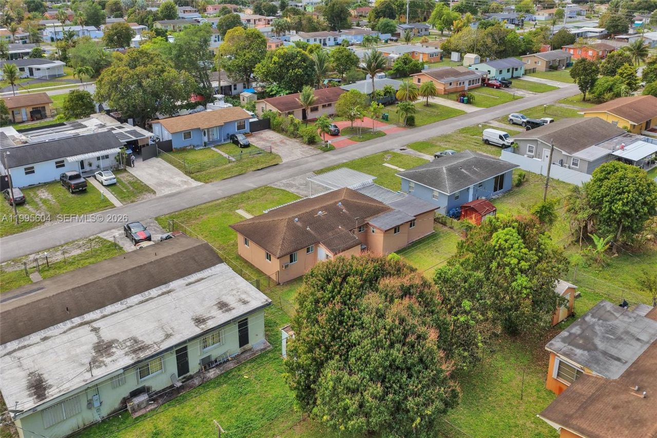 3811 NW 174th St, Miami Gardens, FL 33055 Photo