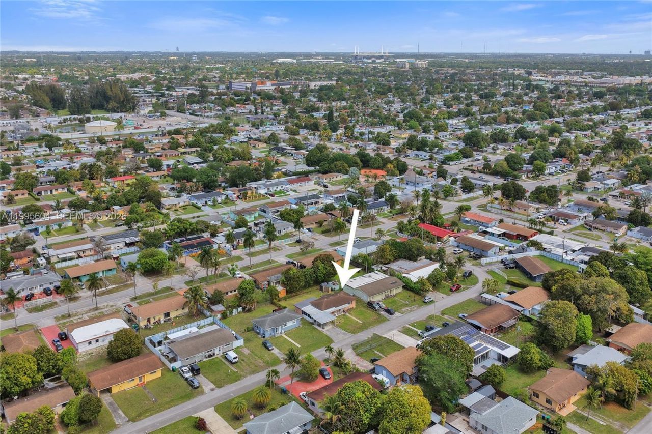 3811 NW 174th St, Miami Gardens, FL 33055 Photo