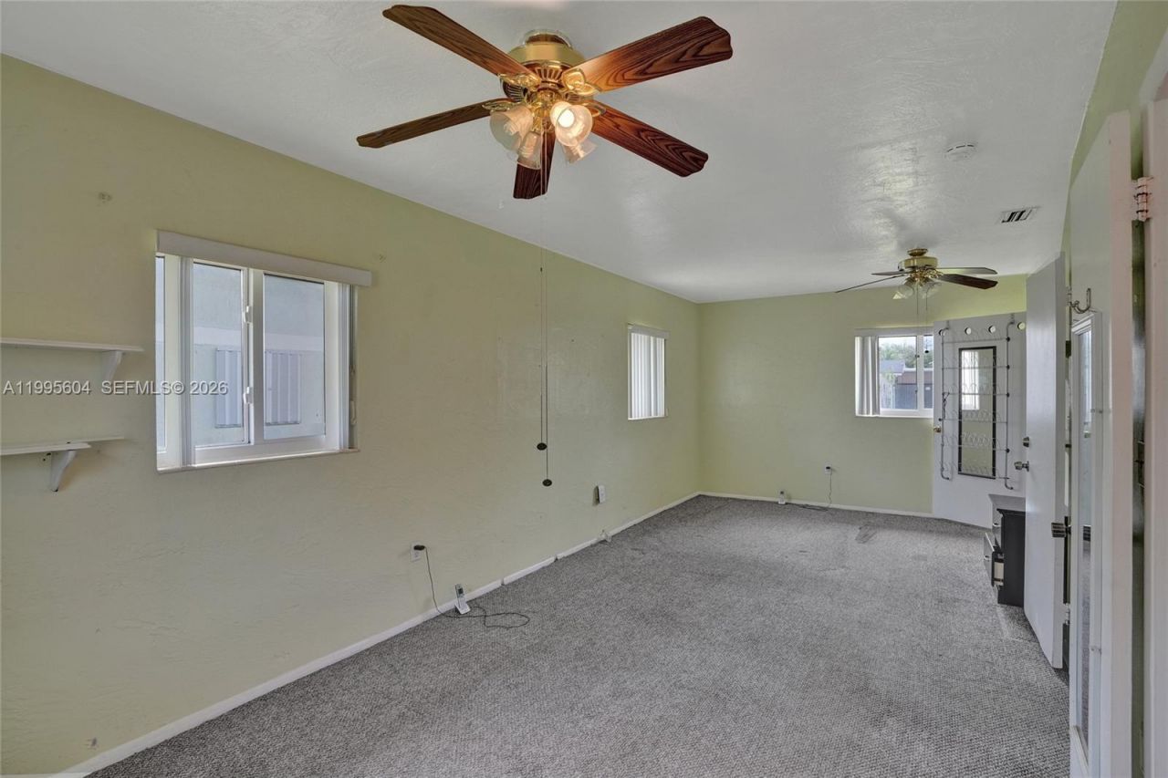 3811 NW 174th St, Miami Gardens, FL 33055 Photo