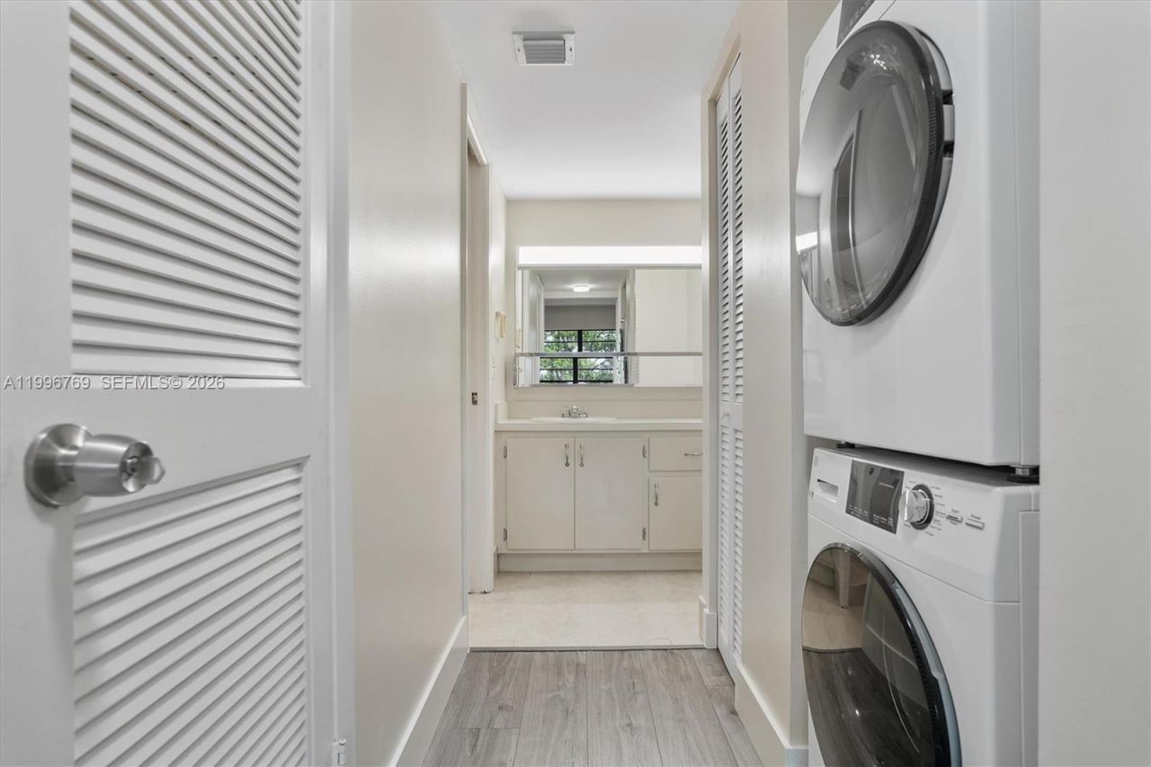 995 SW 84th Ave, Unit 309, Miami, FL 33144 Photo