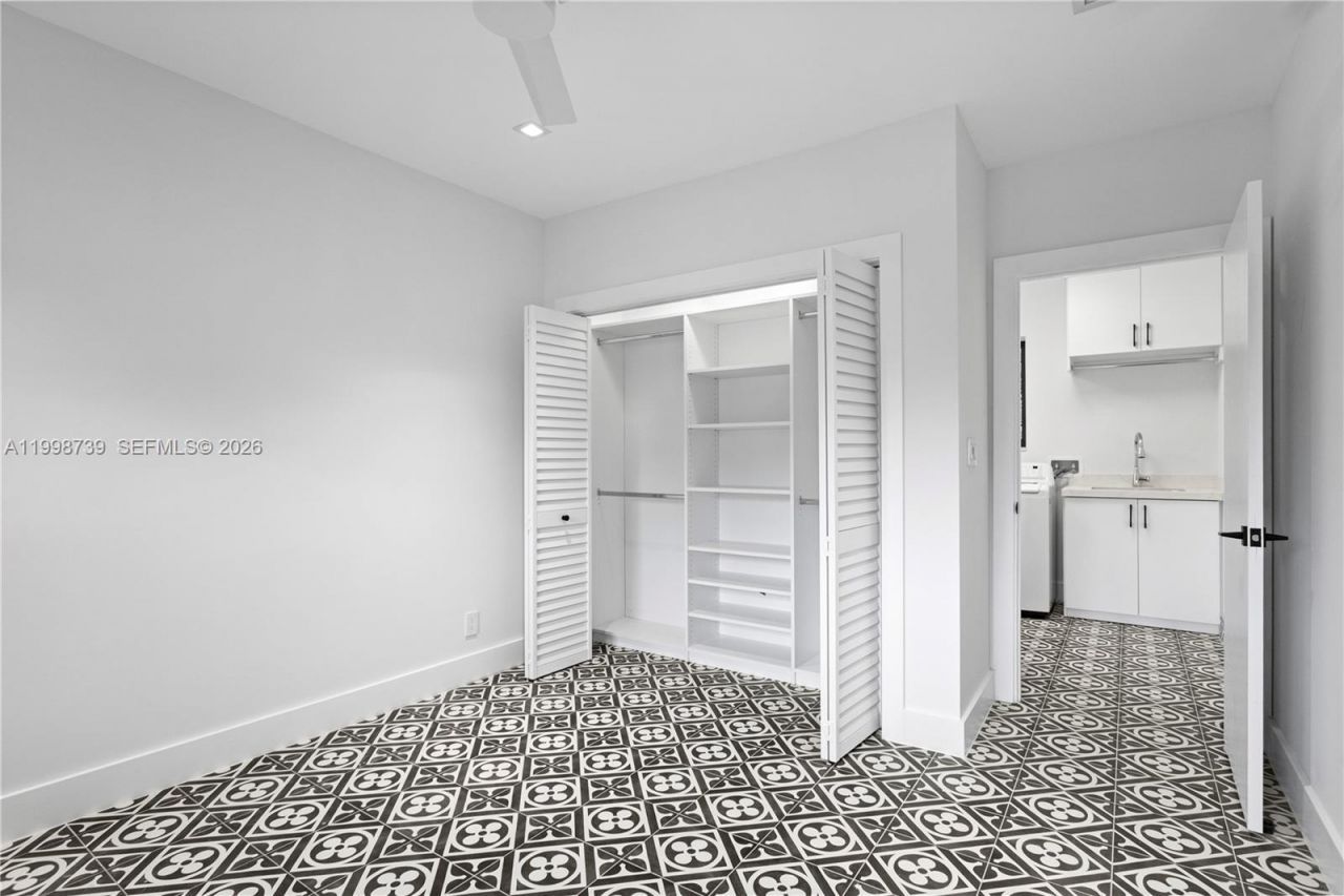 2345 SW 23rd Ter, Miami, FL 33145 Photo