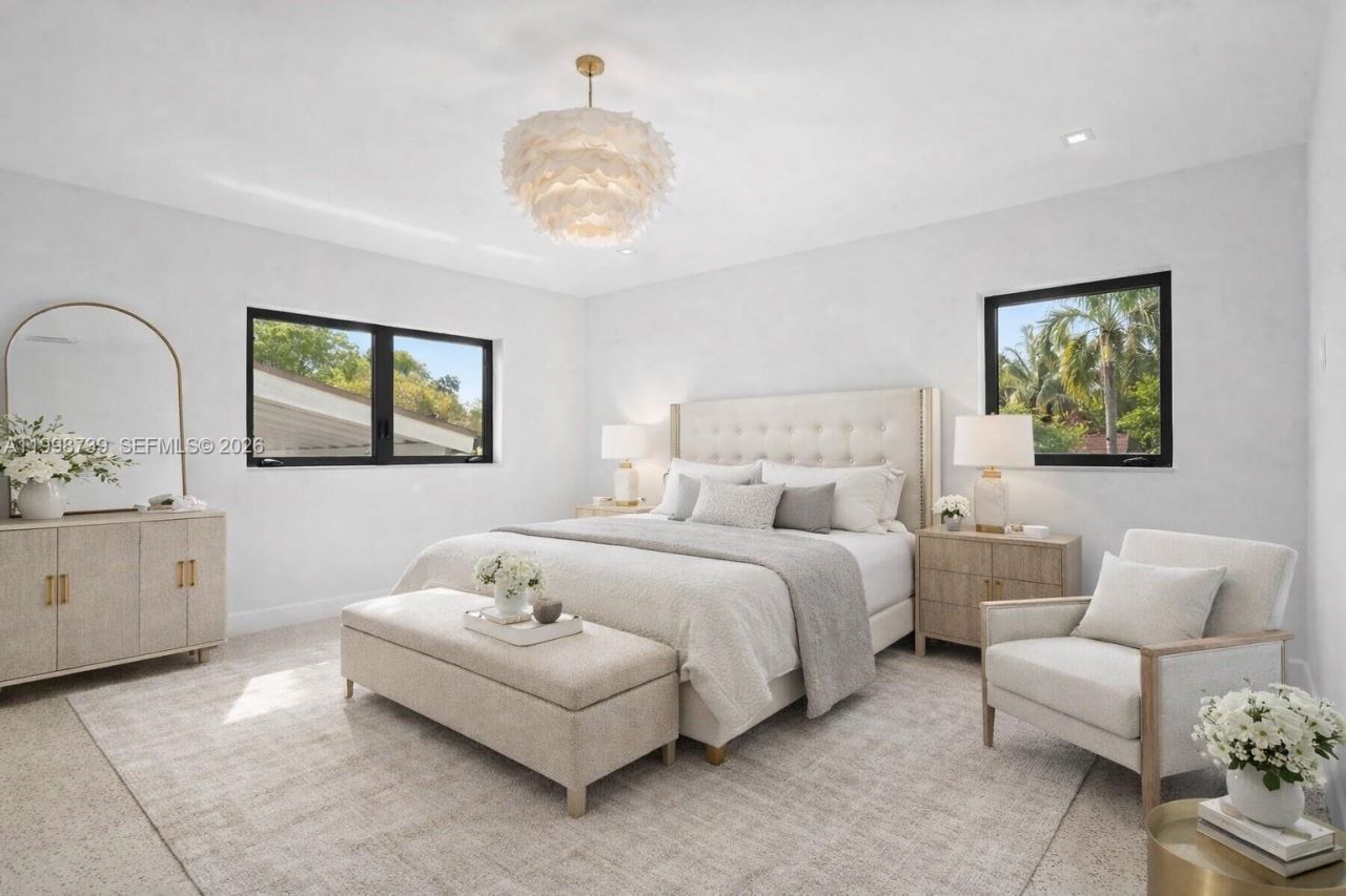 2345 SW 23rd Ter, Miami, FL 33145 Photo