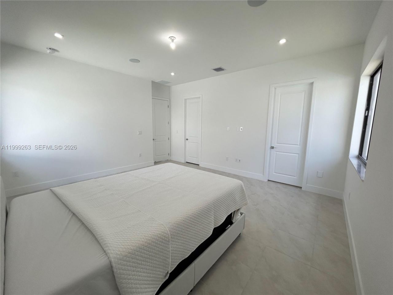 8037 NW 46th Ter , Doral, FL 33166 Photo