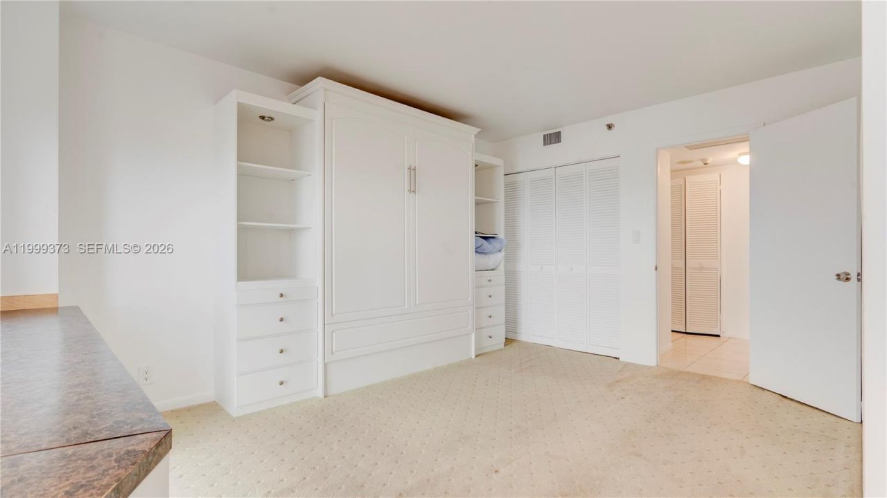 4000 Towerside Ter, Unit 908, Miami, FL 33138 Photo