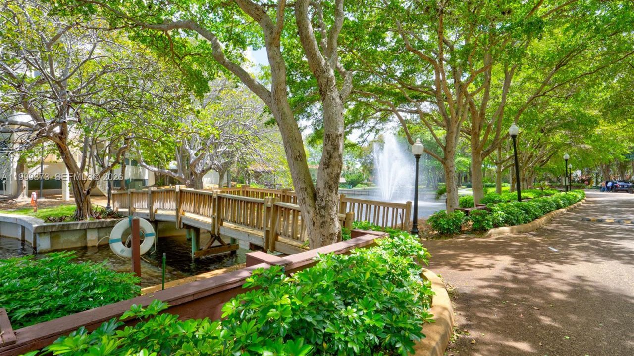 4000 Towerside Ter, Unit 908, Miami, FL 33138 Photo