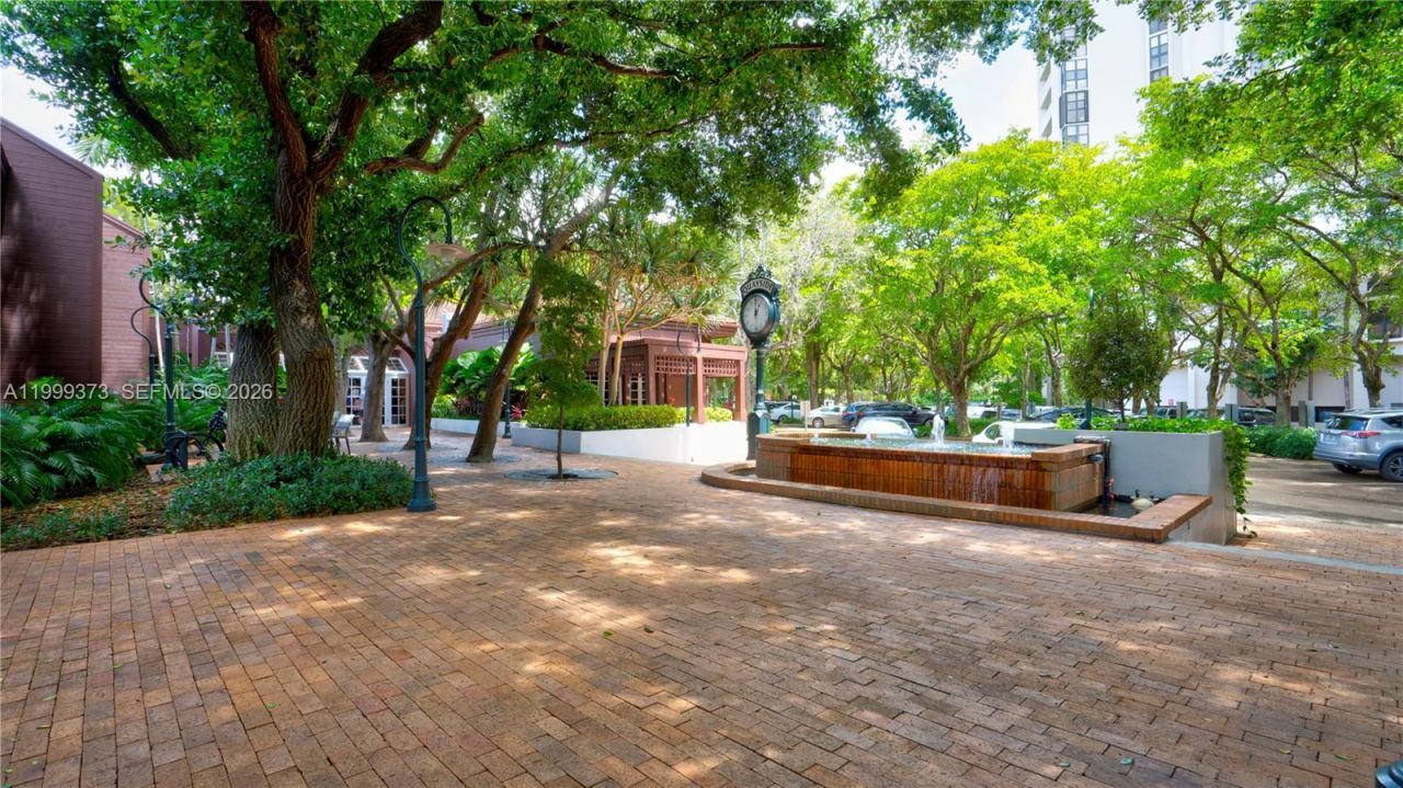 4000 Towerside Ter, Unit 908, Miami, FL 33138 Photo