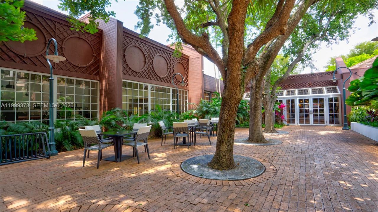 4000 Towerside Ter, Unit 908, Miami, FL 33138 Photo