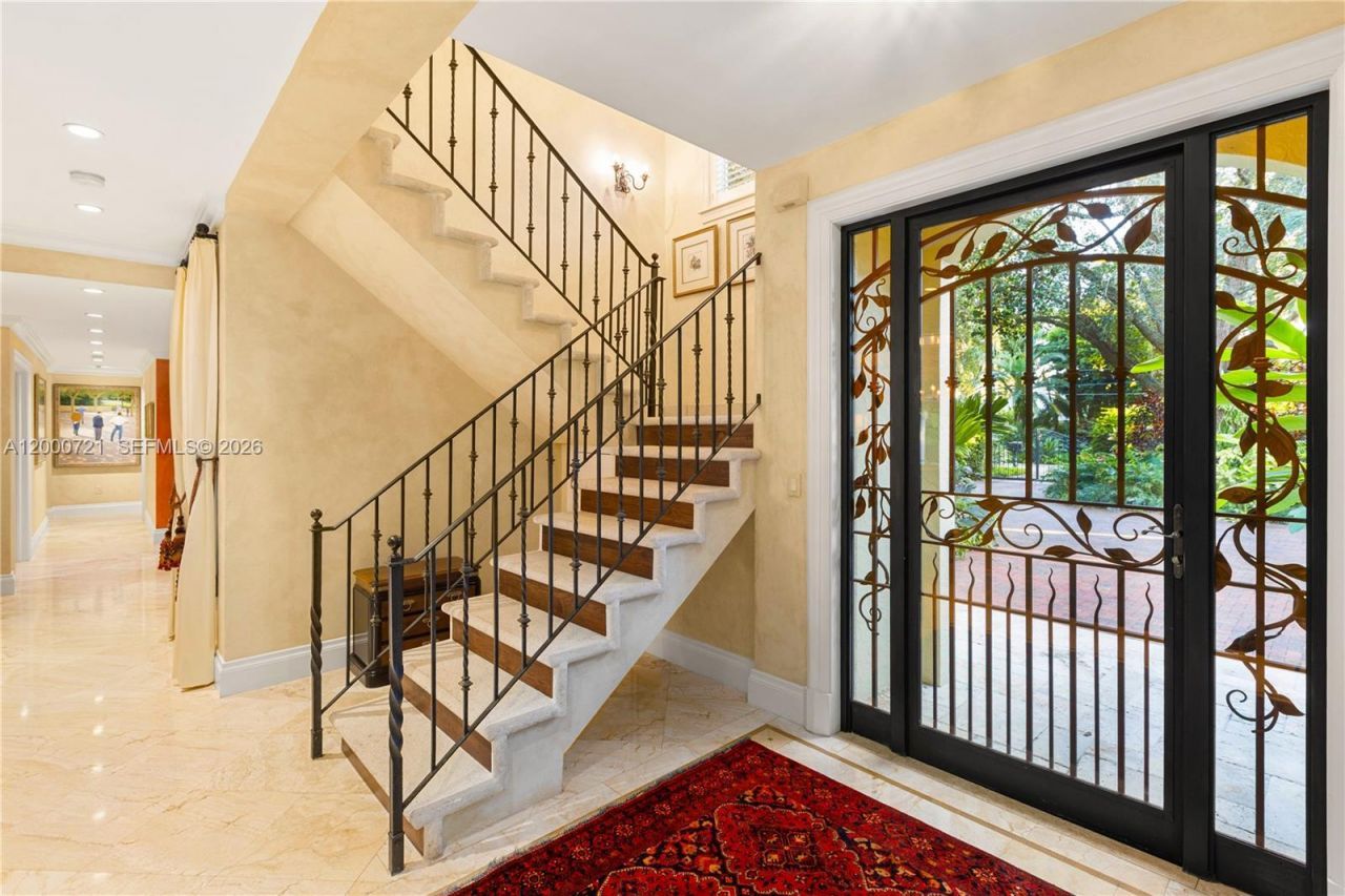 4867 SW 82nd St, Miami, FL 33143 Photo