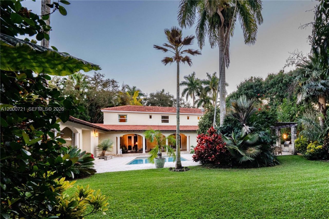 4867 SW 82nd St, Miami, FL 33143 Photo