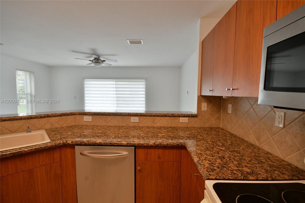 3177 SW 129th Way, Unit 134, Miramar, FL 33027 Photo