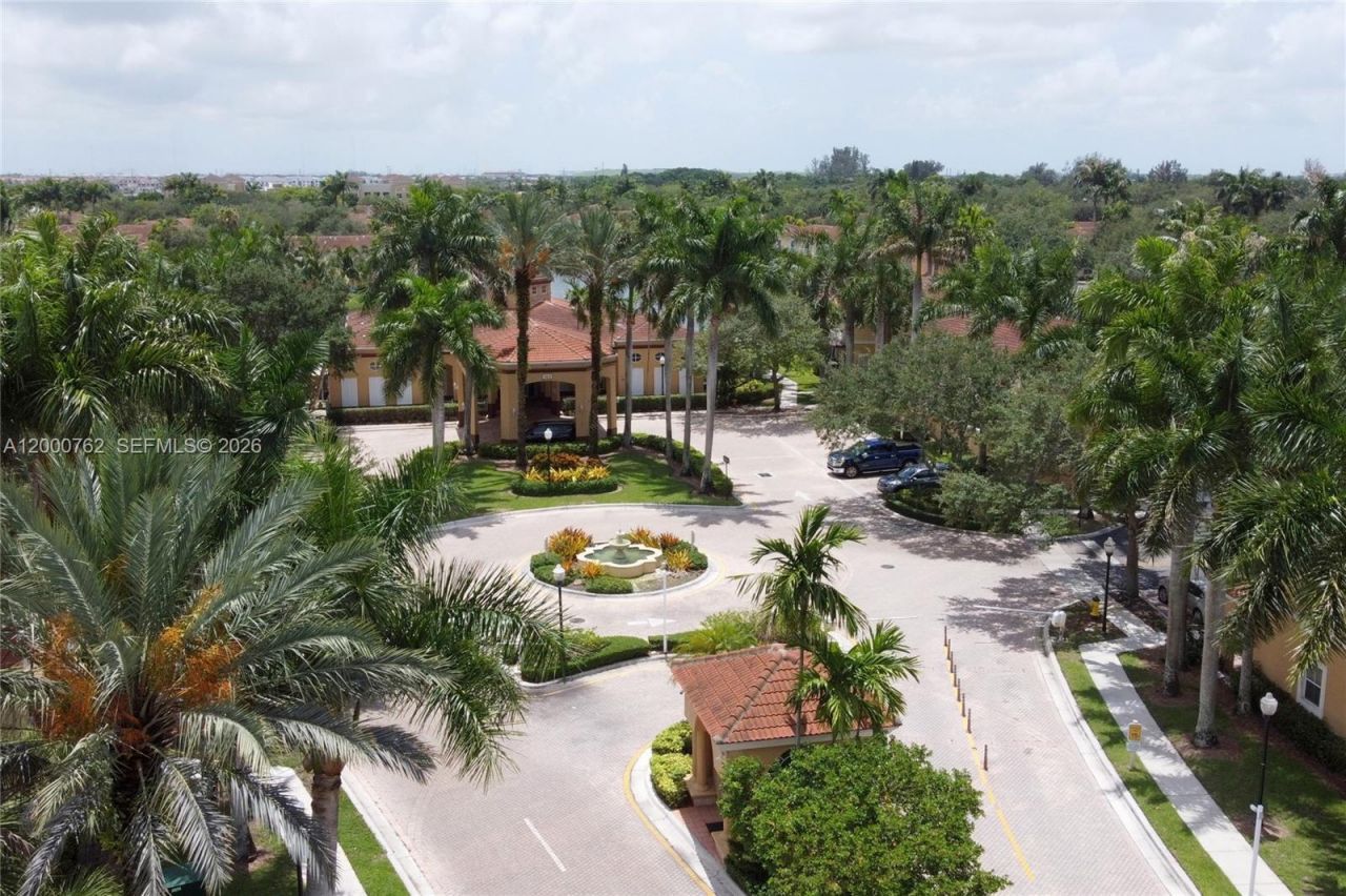 3177 SW 129th Way, Unit 134, Miramar, FL 33027 Photo