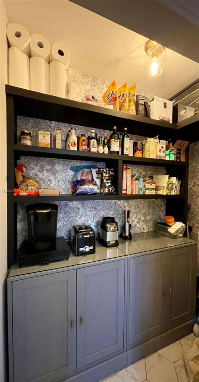 3261 SW 16th Ln, Miami, FL 33145 Photo