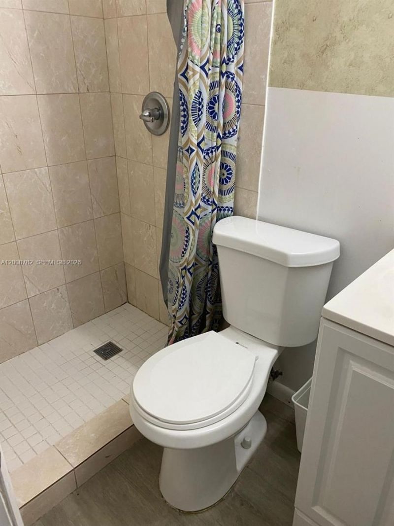 7175 SW 23rd St, Unit 3, Miami, FL 33155 Photo