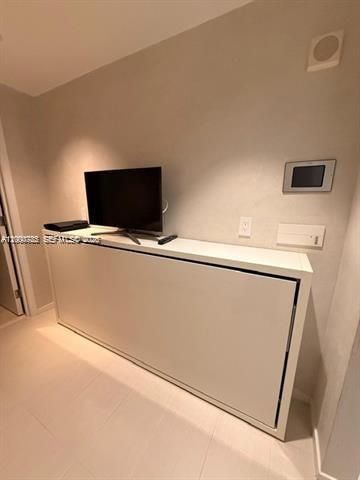 17121 Collins Ave, Unit 1207, Sunny Isles Beach, FL 33160 Photo