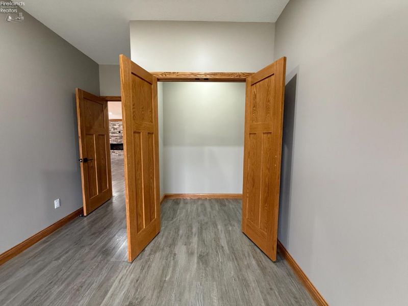 203 Crestwood Drive, Willard, OH 44890 Photo 19