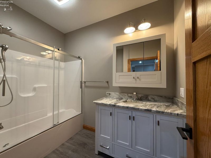 203 Crestwood Drive, Willard, OH 44890 Photo 20