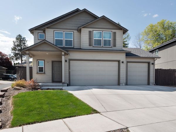 2955 NE Quiet Canyon Drive, Bend, OR 97701