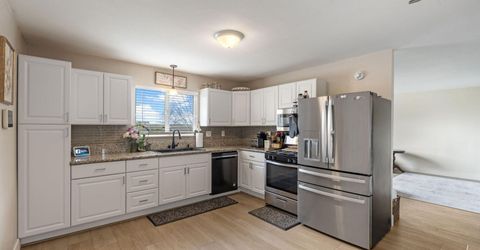 8648 Aquifer Way, Reno, NV 89506 Photo