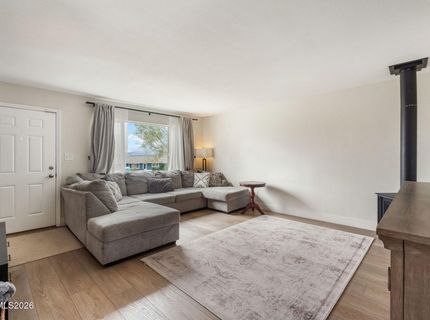 8648 Aquifer Way, Reno, NV 89506 Photo