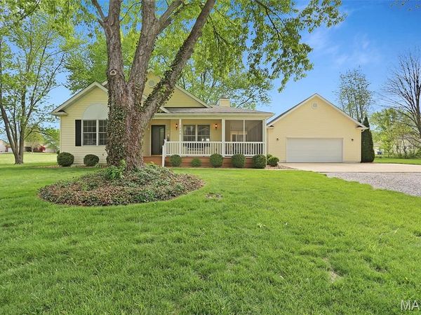 1970 Captains Drive, Worden, IL 62097