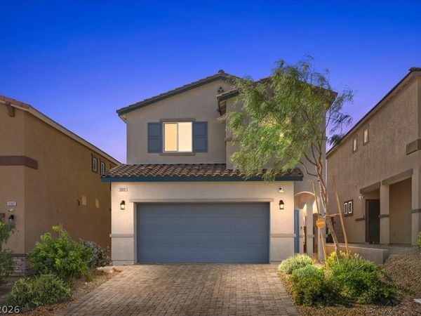 10991 Bristol Park Avenue , Las Vegas, NV 89166