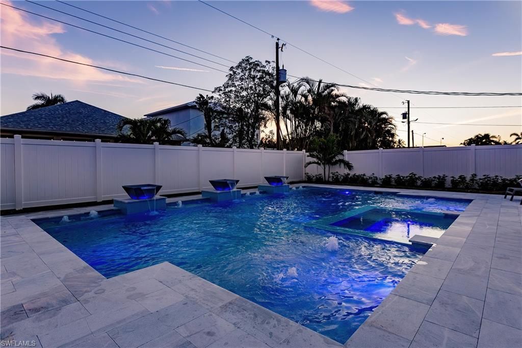 668 104th Ave N, Naples, FL 34108 Photo