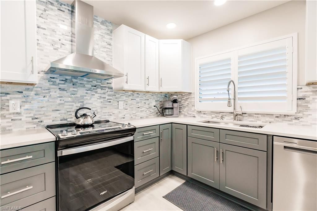 668 104th Ave N, Naples, FL 34108 Photo