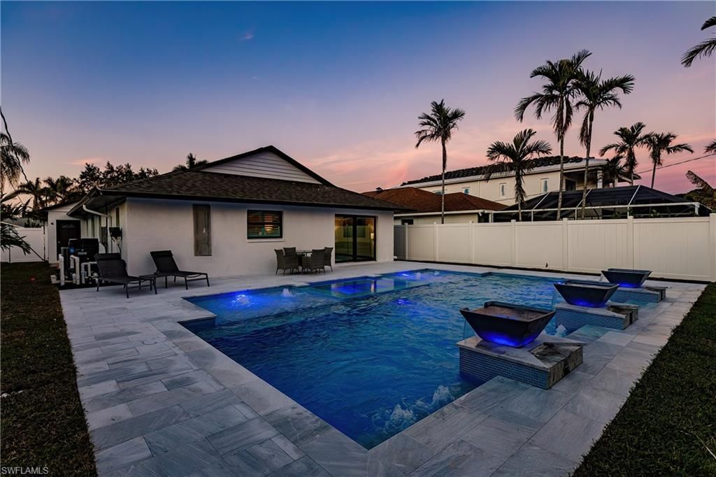 668 104th Ave N, Naples, FL 34108 Photo