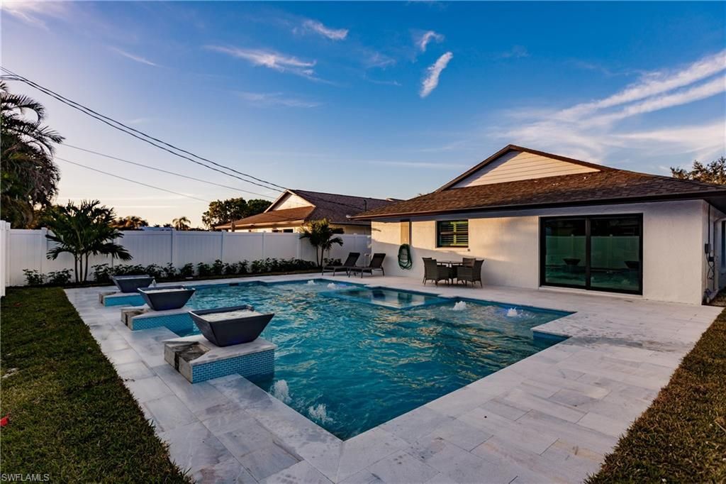668 104th Ave N, Naples, FL 34108 Photo