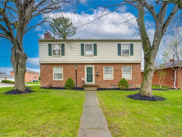 584 N Hawkins Avenue, Akron, OH 44313