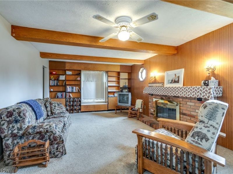 584 N Hawkins Avenue, Akron, OH 44313 Photo 14