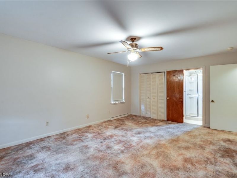 584 N Hawkins Avenue, Akron, OH 44313 Photo 17