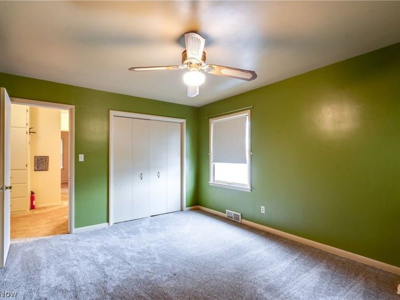 584 N Hawkins Avenue, Akron, OH 44313 Photo 19