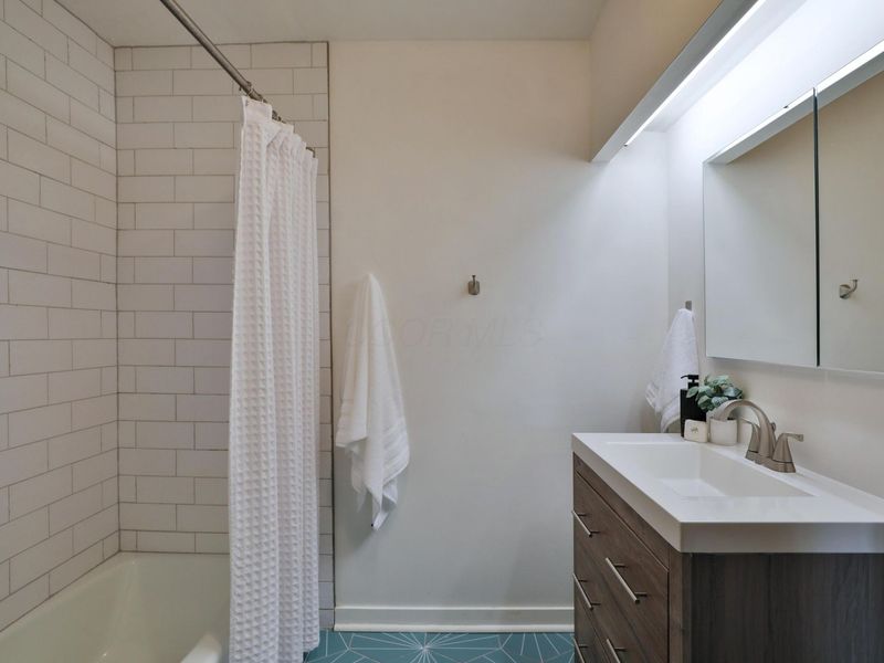 645 Beautyview Court, Columbus, OH 43214 Photo 40