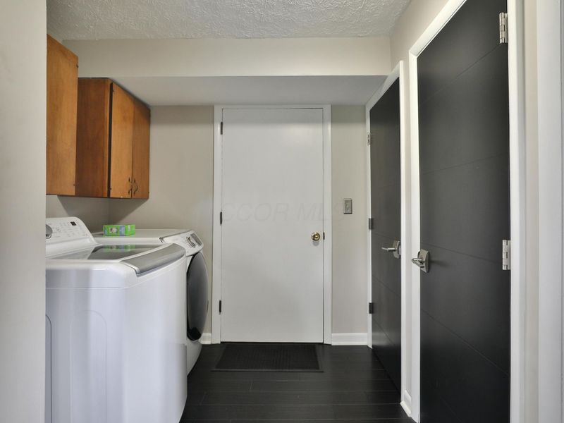 645 Beautyview Court, Columbus, OH 43214 Photo 46