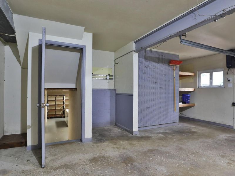 645 Beautyview Court, Columbus, OH 43214 Photo 48