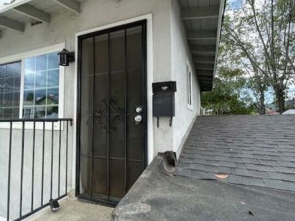 4112 Ocean View Boulevard, Unit 1/2, Montrose, CA 91020