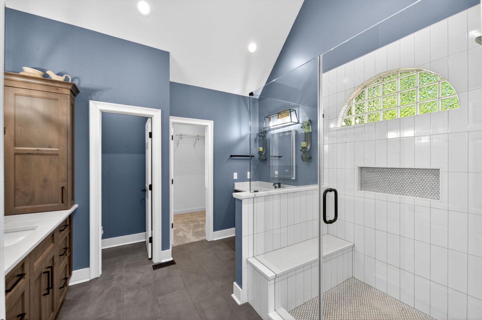 8618 W Fairway Woods Drive Photo 12