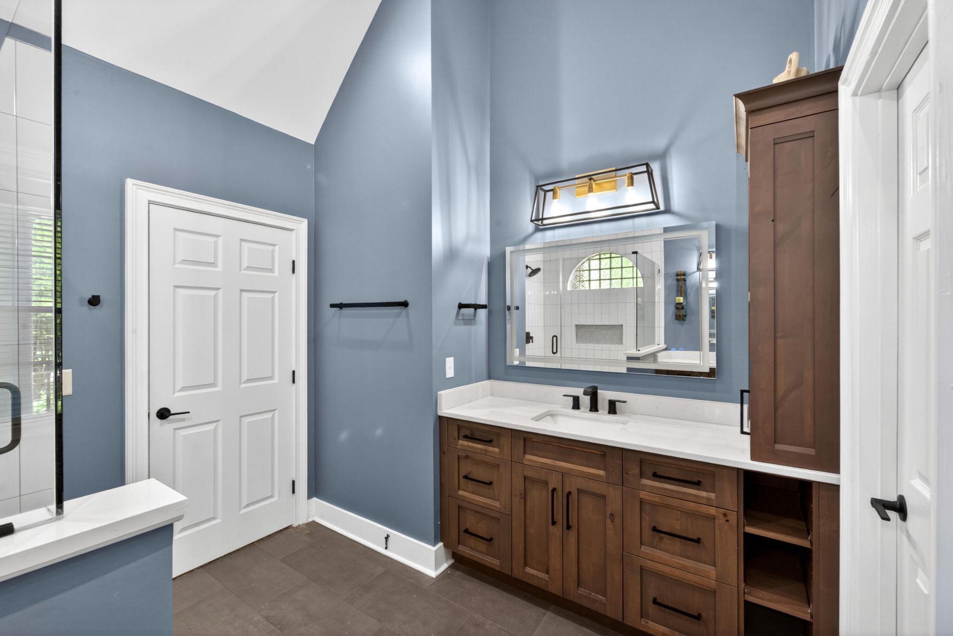 8618 W Fairway Woods Drive Photo 13