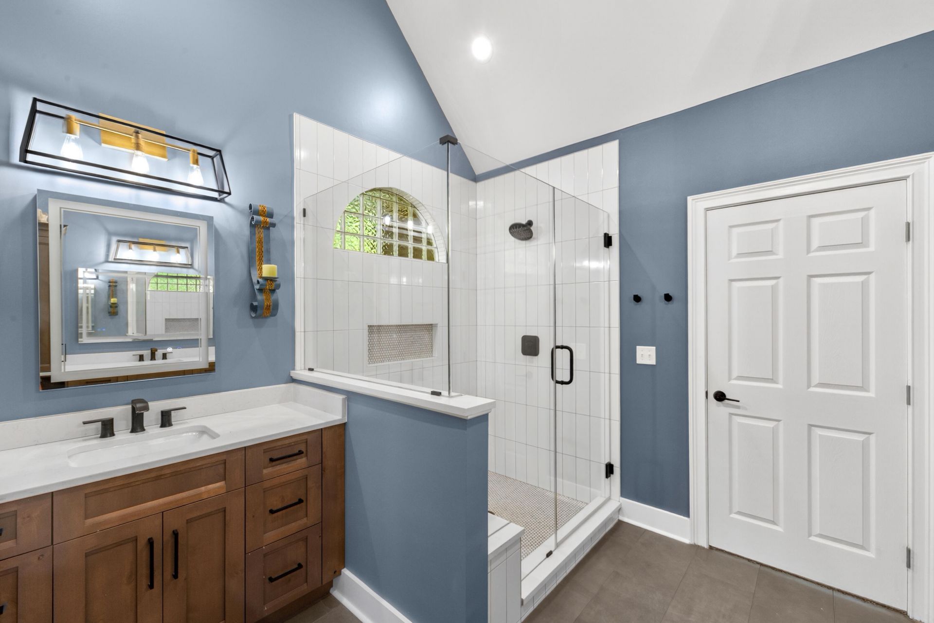 8618 W Fairway Woods Drive Photo 14